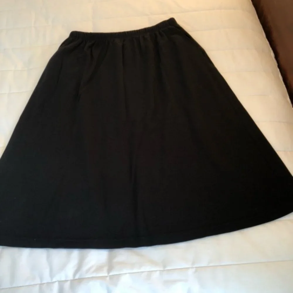 Women's Lands' End Black Skirt - Picture 1 of 2